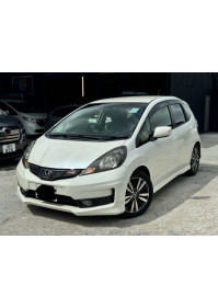 HONDA Fit RS 2012